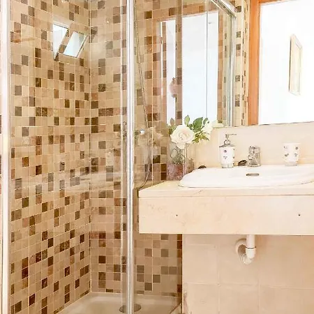 Lägenhet Luxury 12 *